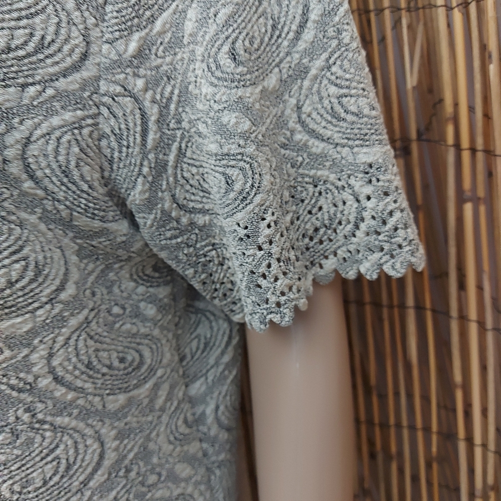 Chances R blouse size medium - Picture 4 of 11